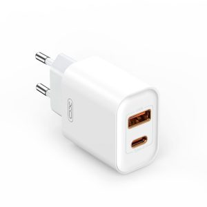 XO CE12 Wall Charger hálózati töltő adapter, gyorstöltő, PD QC 3.0, 20W, USB-A/USB-C, 3A, fehér